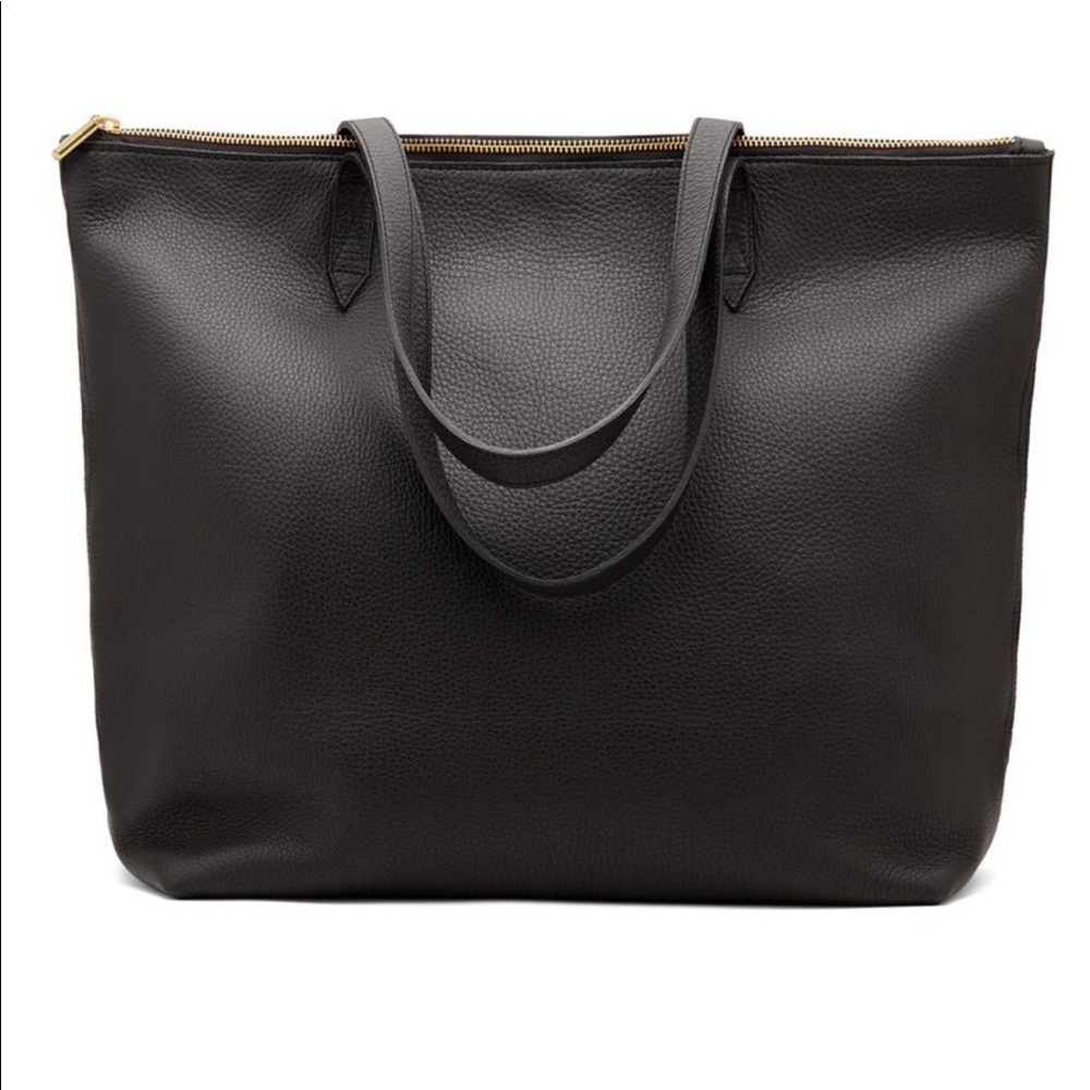 Cuyana black classic leather zipper tote